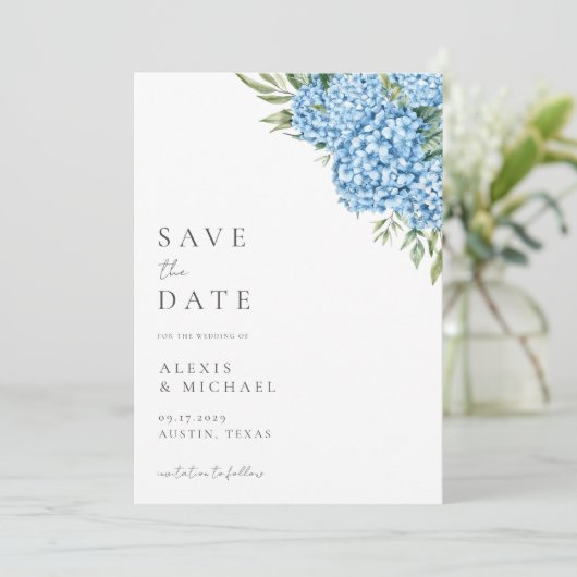 Elegant Blue Hydrangea Floral Wedding Save The Date (Stehend Vorderseite)