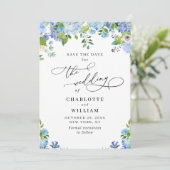 Elegant Blue Hydrangea Greeneria Wedding QR Save The Date (Stehend Vorderseite)