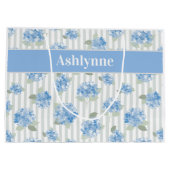 Elegant Blue Hydrangea Pattern Gray Stripe Name Große Geschenktüte (Rückseite)