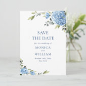 Elegant Blue Hydrangea Wedding QR Code Foto Save The Date (Stehend Vorderseite)