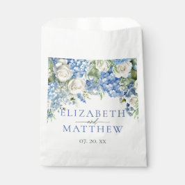 Elegant Blue Hydrangea White Roses Floral Wedding Geschenktütchen