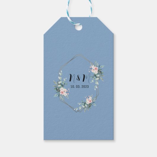 Elegant Blue Monogram Eucalyptus Wedding Geschenkanhänger (Vorderseite)