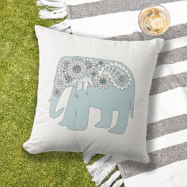 Elegant Blue Paisley Elephant Kissen