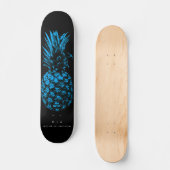 Elegant Blue Pineapa Monogramm Minimalistisch Skateboard (Vorderseite)