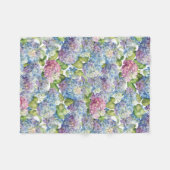 Elegant Blue Pink Hydrangeas in Bloom Floral Fleecedecke (Vorderseite (Horizontal))