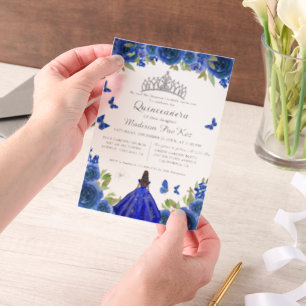 Elegant Blue Royal Floral Butterfly Quinceanera Pergament Einladungen