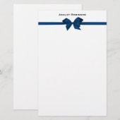 Elegant Blue Satin Bow auf Weiß Briefpapier (Vorne/Hinten)