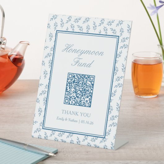 Elegant Blue Wedding Honeymoon Fund QR Code Card Sockelschild (In Situ)
