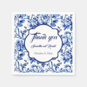 Elegant Blue White Floral Toile Hochzeit Serviette (Vorderseite)