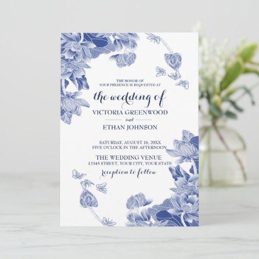 Elegant Blue White Lotus Chinoiserie Ticino Einladung (Stehend Vorderseite)