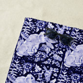 Elegant Blue White Rabbit Bunnt Bird Floral Delft Strandtuch (Beispiel)