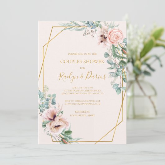 Elegant Blush Floral | Pastel Couples Dusche Einladung (Stehend Vorderseite)