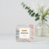 Elegant Blush & Gold Marble Square Business Card Quadratische Visitenkarte (Stehend Vorderseite)