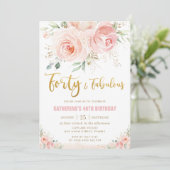 Elegant Blush Pink Floral Gold 40 und fabelhaft Einladung (Stehend Vorderseite)