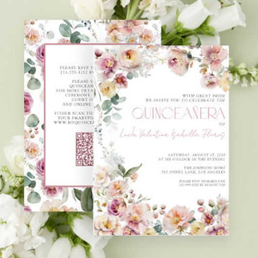 Elegant Blush Pink Floral QR Quinceañera Einladung
