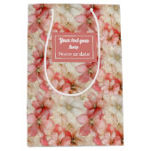 Elegant blush pink & gold floral birthday gift bag mittlere geschenktüte (Vorderseite)