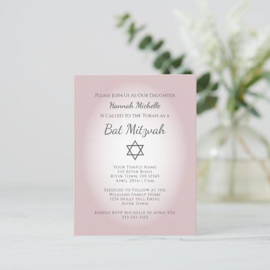 Elegant Blush Pink Simple Feminine Bat Mitzvah Einladungspostkarte (Stehend Vorderseite)