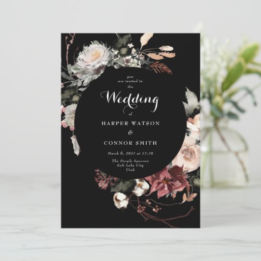 Elegant Boho Black Dried Burgundy Rustic Florals Einladung (Stehend Vorderseite)