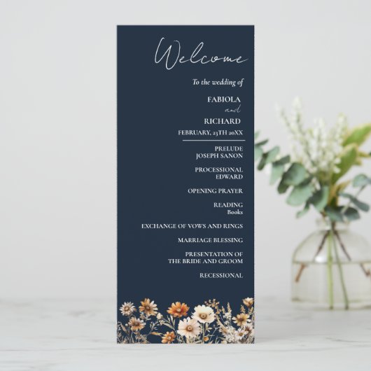 Elegant Boho Blue Wildblume Wedding Program Card Einladung (Stehend Vorderseite)