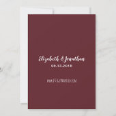 Elegant Boho Burgundy und Navy Blue Floral Wedding Einladung (Rückseite)