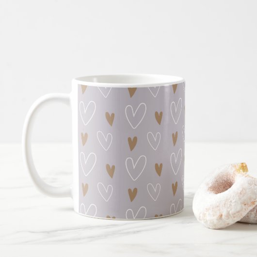 Elegant Boho Pastel Hearts Gray Gold Geschenk Kaffeetasse (Mit Donut)