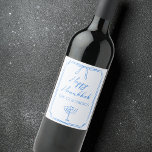 Elegant Bow Menorah Individuelle Name Happy Hanukk Weinetikett<br><div class="desc">Feiern Sie das Festival der Lichter mit diesen eleganten, anpassbaren Hanukkah-Weinetiketten! Mit einem klassischen blauen Rahmen mit einem zarten Bogen und einer Menorah-Illustration ist dieses Design perfekt, um Ihren Hanukkah-Ansammlungen eine besondere Touch hinzuzufügen.</div>