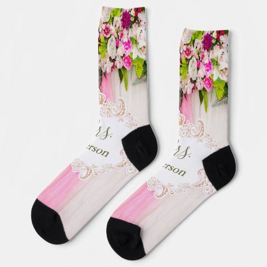 Elegant Bright Pink Floral Wedding Mrs. Socken (Linkes Detail)