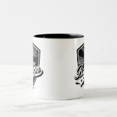 Elegant Brooklyn Swoosh Logo Design Zweifarbige Tasse (Mittel)