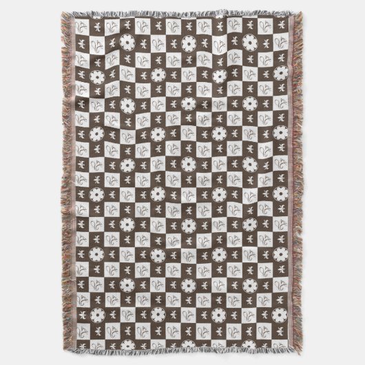 Elegant Brown and White Checkered Pattern  Decke (Vorderseite Vertikal)