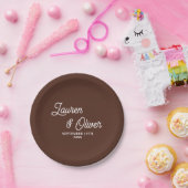 Elegant Brown Script Minimalistisch Wedding Pappteller (Party)