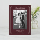 Elegant Burgundy Double Frame Photo Save the Date Dankeskarte (Stehend Vorderseite)