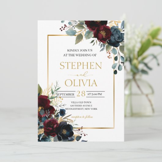 Elegant Burgundy Floral Blooms wedding QR details Einladung (Stehend Vorderseite)