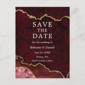 Elegant Burgundy Gold Marble Geode Save the Date Ankündigungspostkarte (Vorderseite)