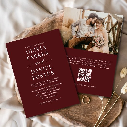 Elegant Burgundy QR Code Foto Wedding Einladung