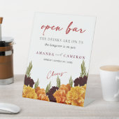 Elegant Burgundy Red  "Marigold" Open Bar Wedding Sockelschild (In SItu)