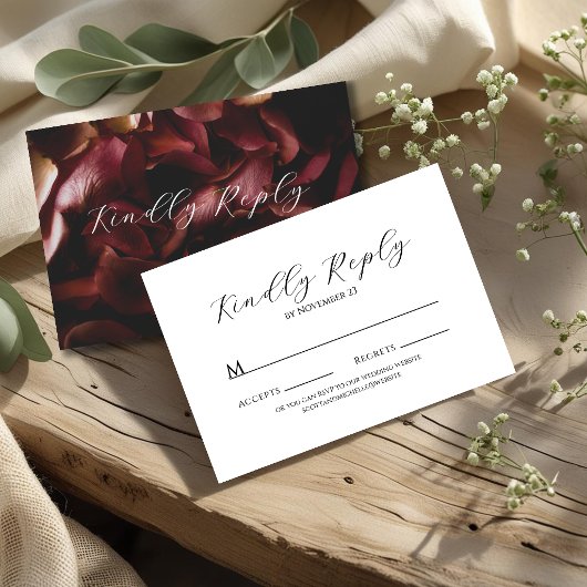 Elegant Burgundy Romantic Rose RSVP Card Karte
