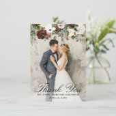 Elegant Burgundy Rosa Rose Floral 2 Foto Hochzeit Dankeskarte (Stehend Vorderseite)