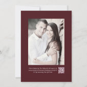 Elegant Burgundy White Gold QR Code Photo Wedding Einladung (Rückseite)