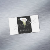 Elegant Calla Lily Black and White Silver Swirl Magnetische Visitenkarte (Beispiel)