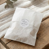 Elegant Calligraphy Love is Sweet Wedding Runder Aufkleber