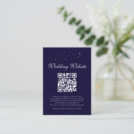 Elegant Celestial QR Code Blue Wedding Details Begleitkarte (Stehend Vorderseite)