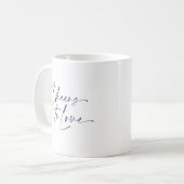 Elegant "Cheers to Liebe" Kaffeetasse (Vorderseite Links)