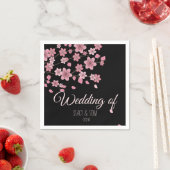 Elegant Cherry Blossom Tree Petals Black Wedding Serviette (Beispiel)