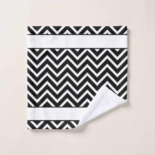 Elegant Chevron Pattern on Black White Monogrammed Badhandtuch Set (Waschlappen)