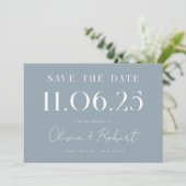 Elegant Chic Dusty Blue Wedding Date Save the Date (Stehend Vorderseite)