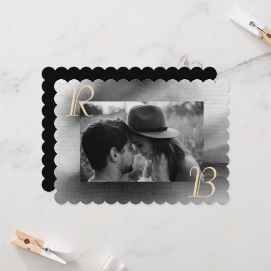 Elegant Chic Schwarz-weiß Foto Monogram Wedding Einladung (Vorderseite/Rückseite Beispiel)