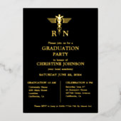 Elegant Chic Typografy Nurse Graduation Party Foi Folieneinladung (Vorderseite)