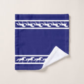 Elegant, Chic White Horses on Navy Blue Badhandtuch Set (Waschlappen)