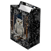 Elegant Christmas white owl woodland winter forest Mittlere Geschenktüte (Vorderseite Schrägansicht)