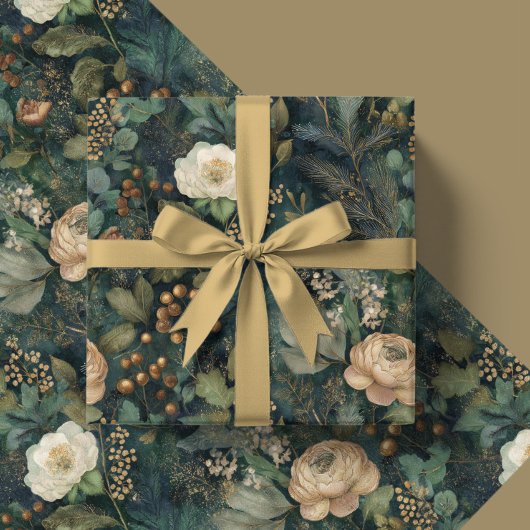 Elegant Christmas Winter Green and Cream Floral Geschenkpapier